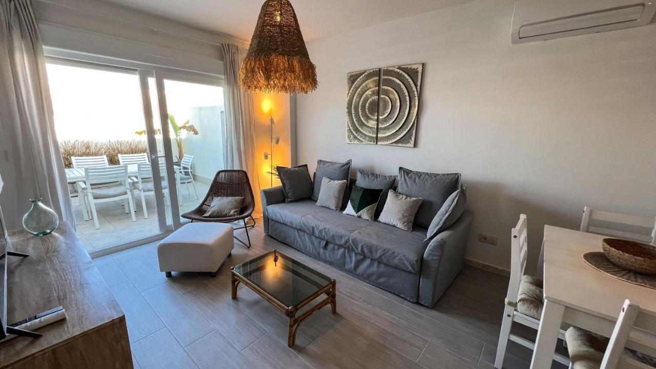 Апартаменты Tarifa Cozy House - Pool - Parking - Family Экстерьер фото